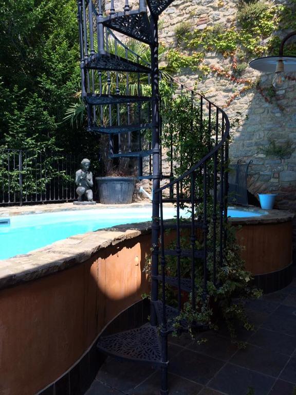 Hotel Dimora I Manichei Monforte dʼAlba Exterior foto